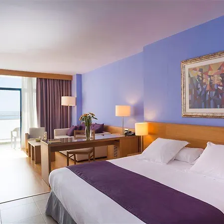 Отель Princess 4*